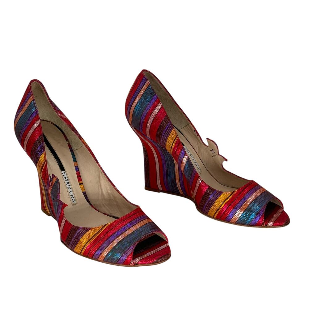 Beatrix Ong Satin Striped Wedge Heel Women's SZ 39 Rainbow Art Luxury Whimsy Fun - Picture 9 of 13